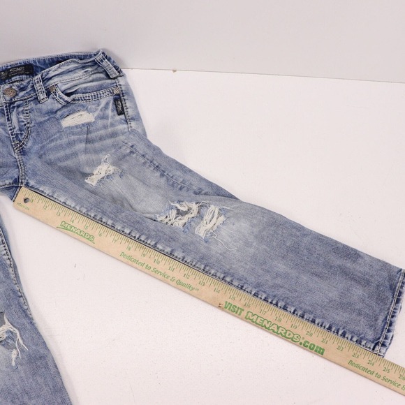 Silver Jeans Womens Size 28/24 Aiko Mid Rise Capri Distress Light Wash - Picture 9 of 11